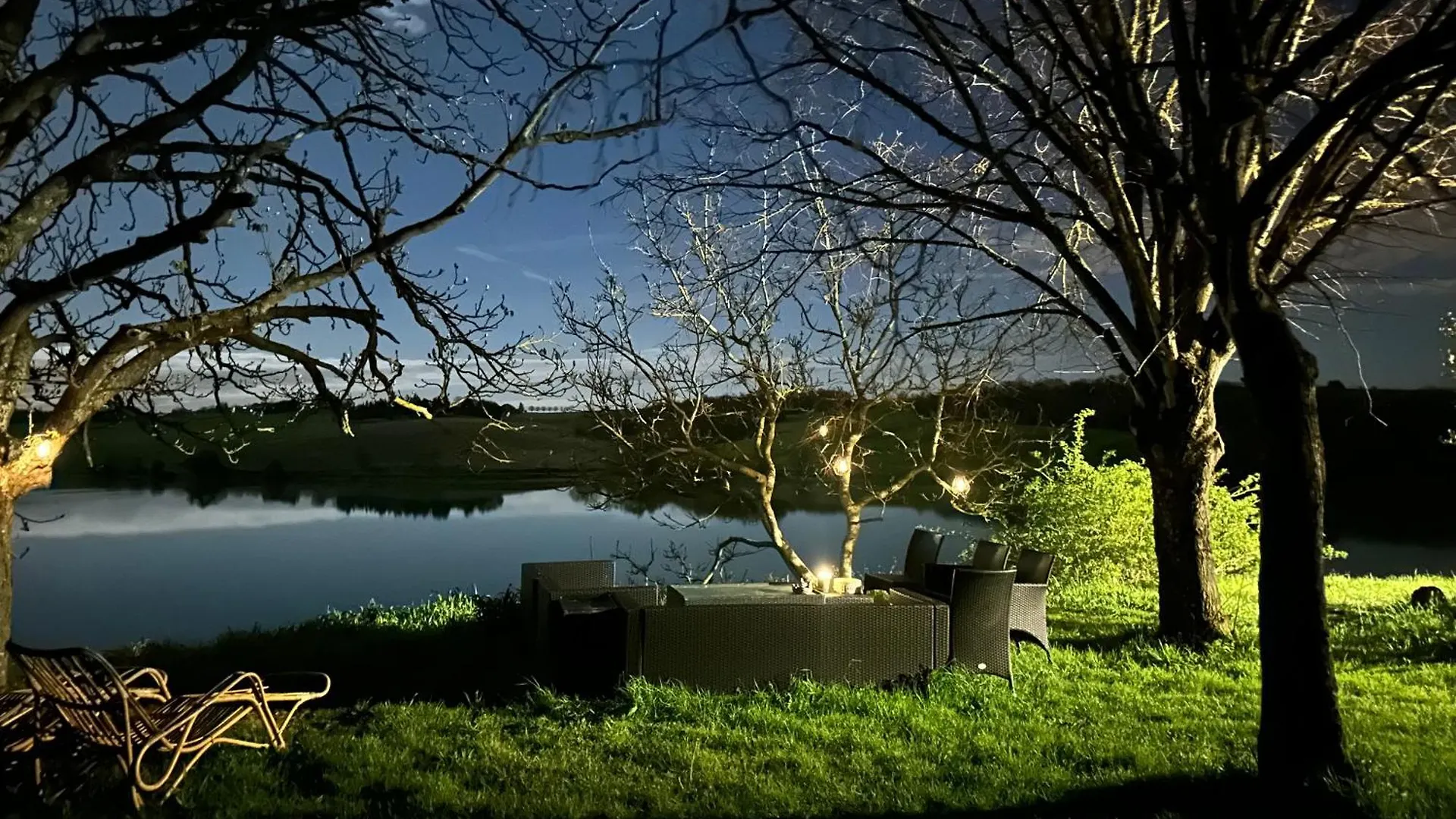 Holiday home Domaine Du Lac De Montpitol Verfeil  France